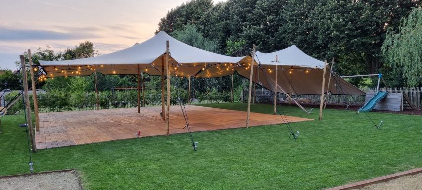 stretchtent huren Oost Vlaanderen vlondervloer stretchtent huren Oost Vlaanderen vlondervloer